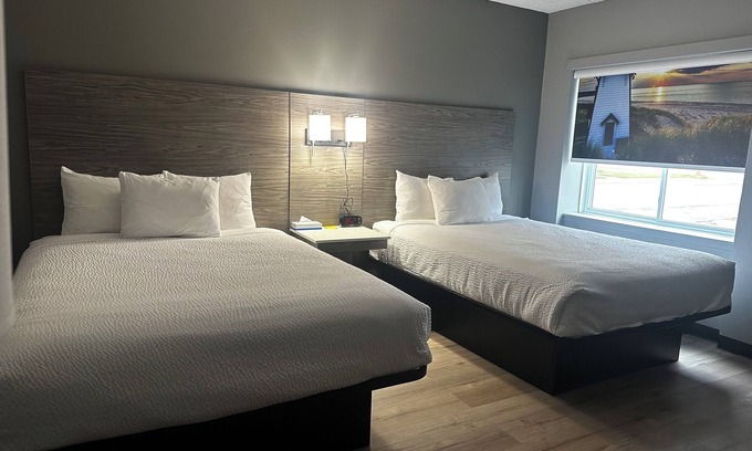 Summerside Hotel | Days Inn & Suites by Wyndham Summerside