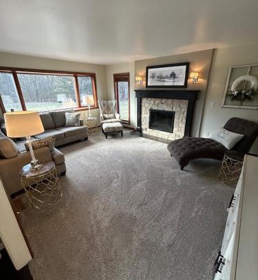 Ledgeview House | Dbl ensuites in Green Bay