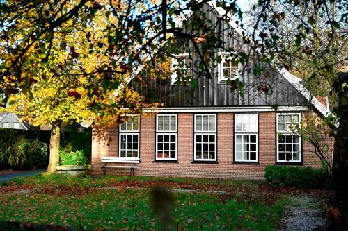 Vriezenveen House | de Binnenhof by Droomvilla