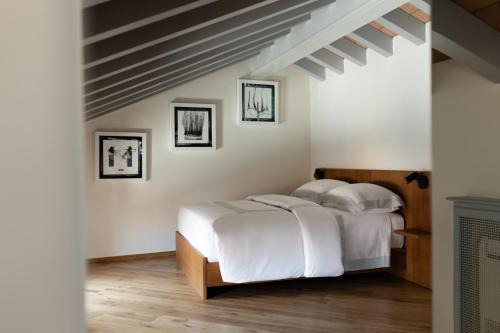 Soncino House | Dé Corner Rooms and Suites