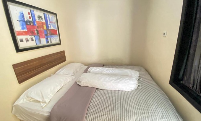 Bitung Hotel | De Homestay Mitra RedDoorz Bitung