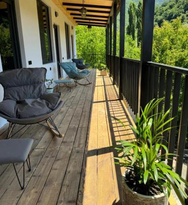 Debet House | Debatoun