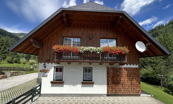Donnersbachwald Apartment | Deceleration in the Riesneralm apartment right on the ski slopes