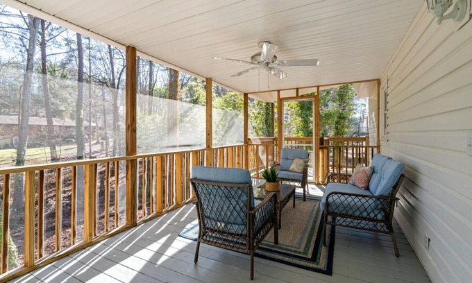 Cartersville House | Decked Out Getaway Pine MTN Trail, Pet Friendly