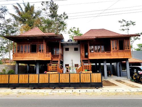 Ngaglik House | Degolan Wooden House