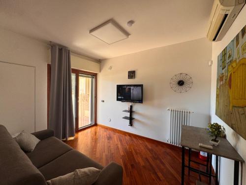 Modugno Apartment | Del Console Apartment