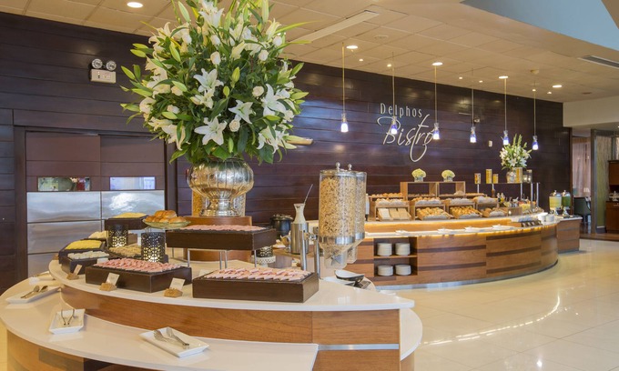 Sector 1 Hotel | Delfines Hotel & Convention Center