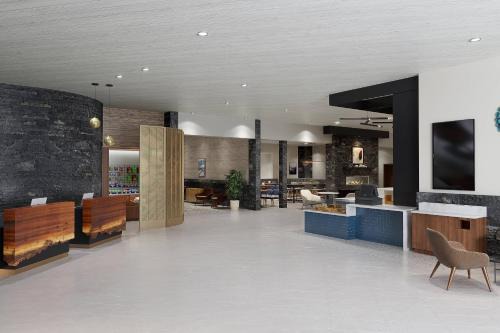 Grande Prairie Hotel | Delta Hotels by Marriott Grande Prairie Airport