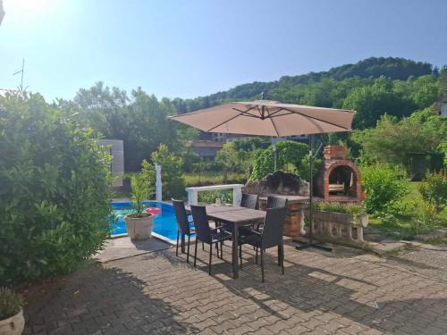 Kulen Vakuf Apartment | Delux Apartmans