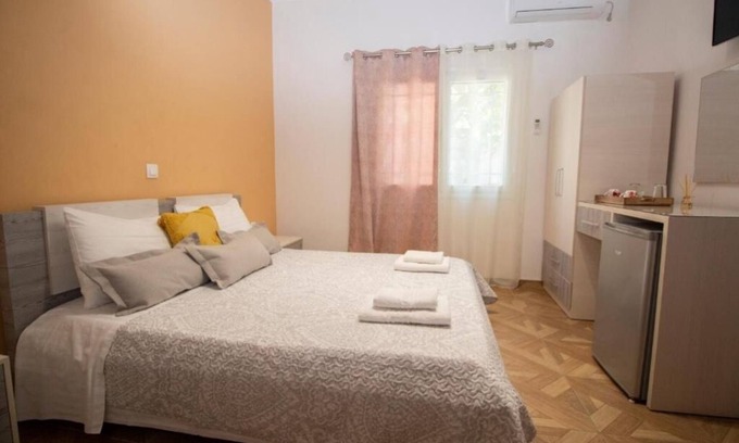 Dhermi Condo | Deluxe Double Room – Clean & Relaxing Stay Near Beach + Free Parking