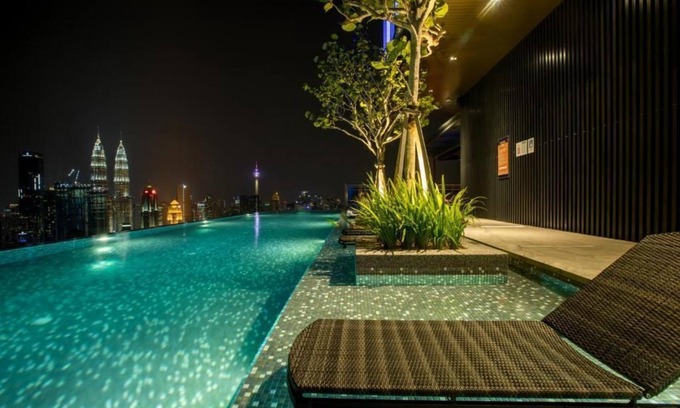 Kampung Datuk Keramat Apartment | Deluxe King Suite with Twin Tower View 30