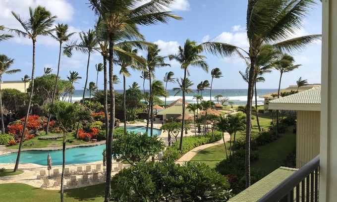 Hanamaulu Apartment | Deluxe Room w/King Bd, Ocean/Pool views, New Furnishings!, No Resort Fee