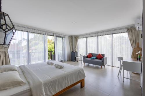 Suraberata House | Deluxe Room with Jungle View
