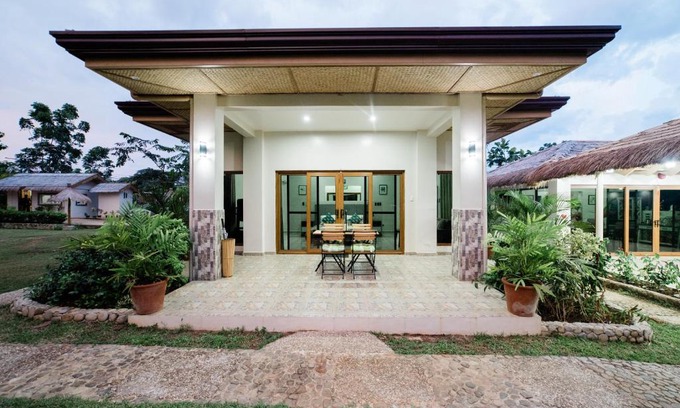 San Pedro Villa | Denika's Suites