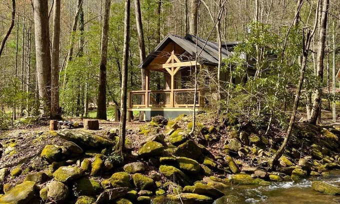 Old Fort Cabin | Dense foliage, rolling currents of Newberry Creek the perfect place to relax.