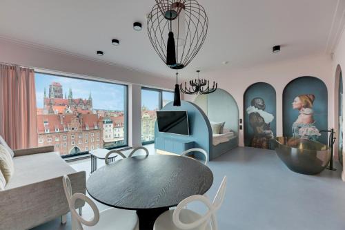 Gdansk City Center Apartment | Deo Plaza Prestige 1 by Grand Apartments