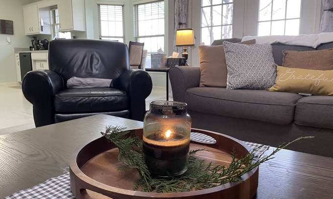 Jeffersonville - Clarksville House | Derby Getaway