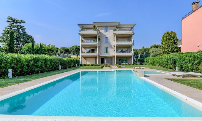 Desenzano del Garda Apartment | Desenzanoloft Oscar Luxury Suite