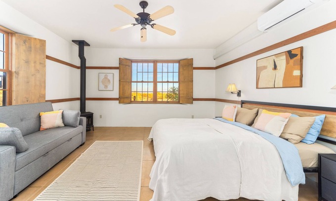 Marana House | Desert adventure lodging