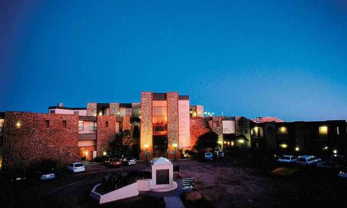 Coober Pedy Hotel | Desert Cave Hotel