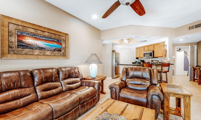 Maryvale House | Desert Darling