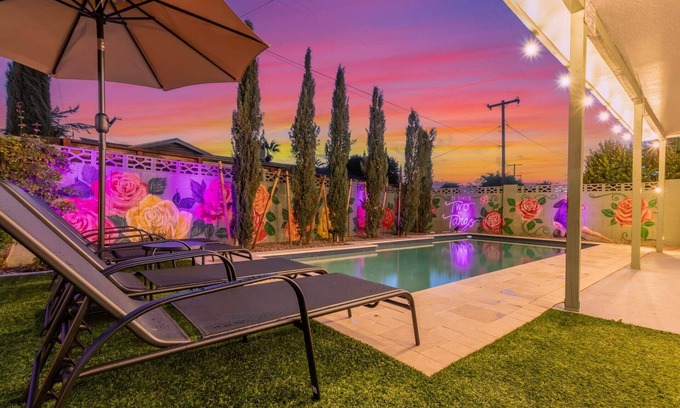 Park Scottsdale One House | Desert Rose Retreat|Heated Pool|2 Masters|Gameroom