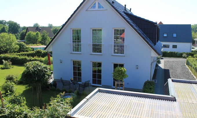 Zierow House | Design & ambience, harmonious, elegant, south-facing, parking lot, quiet end plot