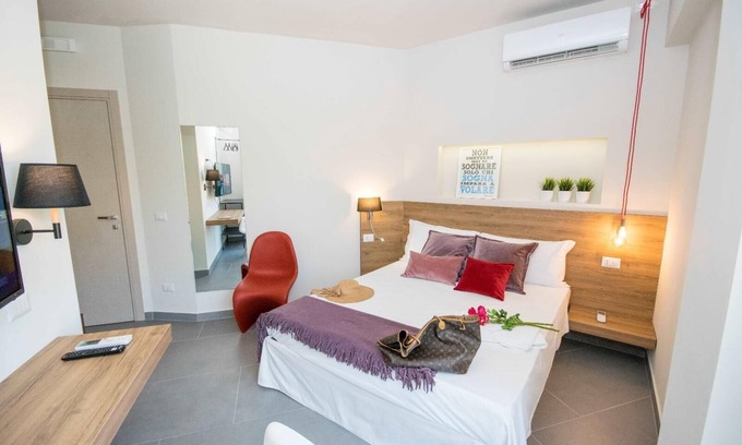 Giardini Naxos Bed & Breakfast | Design Apartment with 3 bedrooms