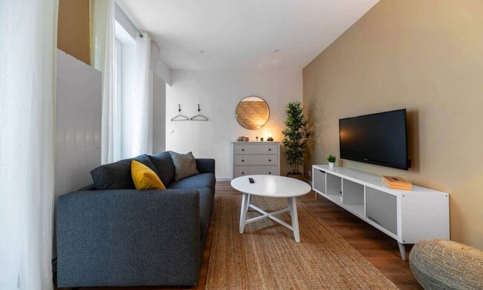Vieux Vichy Apartment | Design apartment in the city center