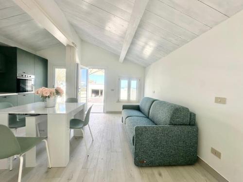 Lido di Camaiore Apartment | Design apartment on the beach