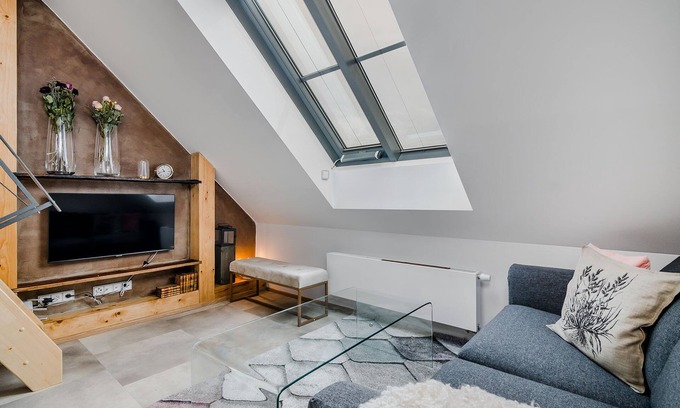 Nusle Apartment | Design loft 6B