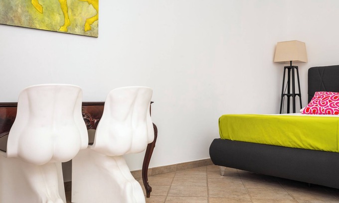 Marsala Apartment | Design near Termini, in lively neighborhood, 20 minutes Colosseum and Centro Storico