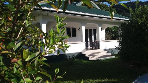 Grand Anse Apartment | Destination Self-Catering