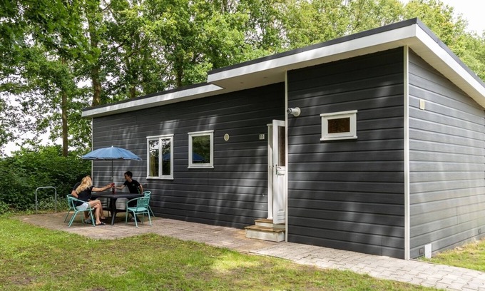 Schoonloo House | Detached chalet for 4 people, WiFi available