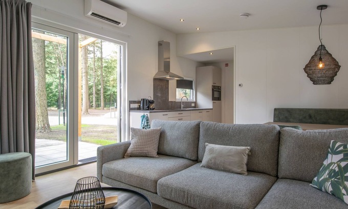 Municipality of Geldrop-Mierlo Ski Chalet | Detached chalet with air conditioning, on a holiday park, 12 km. from Eindhoven