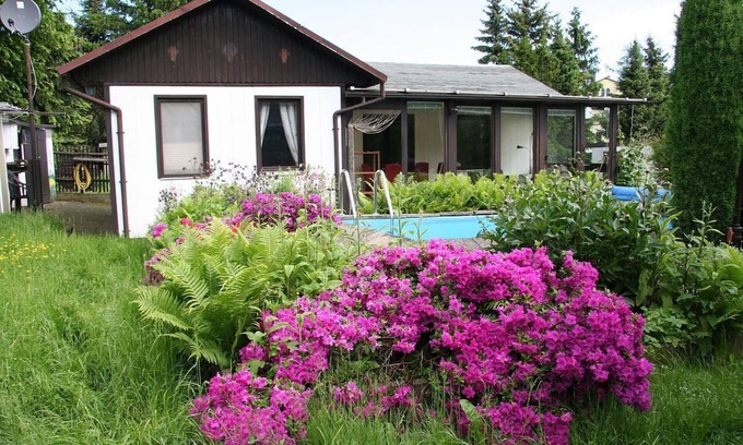 Mueglitztal House | Detached holiday home with exclusive pool use close to Dresden