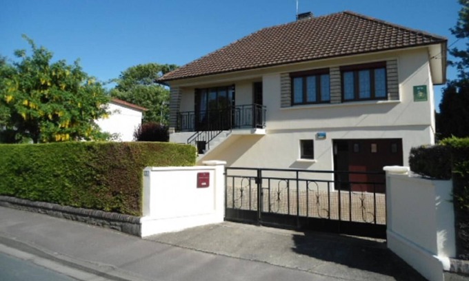 Asnelles House | Detached house mother of pearl coast and landing beach