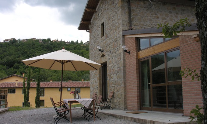 Castel del Piano House | Detached rustico on a beautiful country estate with pool and tennis court