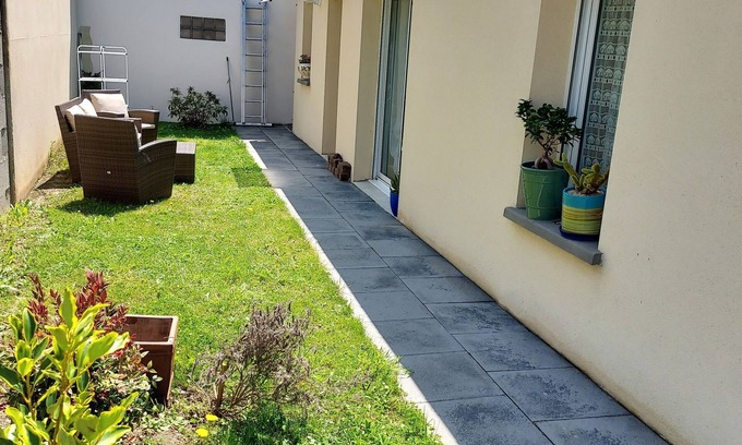 Etables-sur-Mer House | Detached single-storey house 50 m2 with small enclosed garden.
