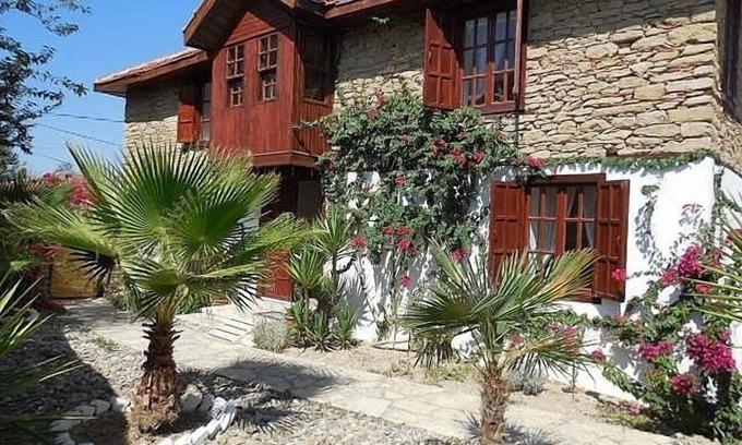 Ilıca Villa | Detached Stone Villa Private walled Garden & Pool