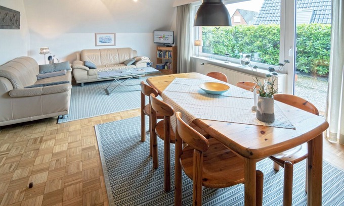 Westeraccumersiel House | Detached vacation home Seestern in a quiet location