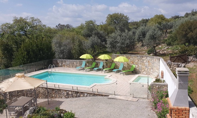 Alvorge Villa | Detached Villa With A Private Swimming Pool In A Stunning Location. Sleeps 6