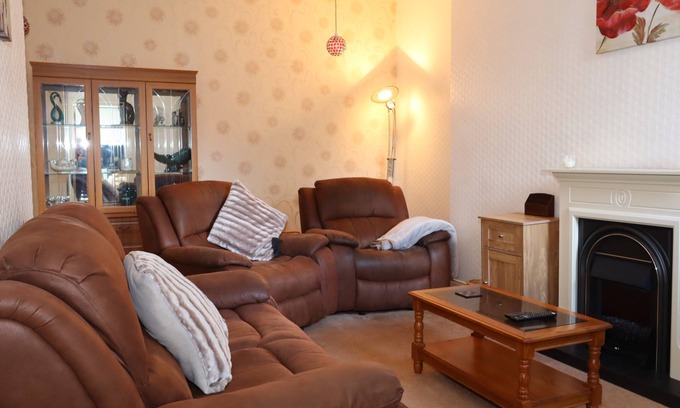 Levenmouth Cottage | Dewars Rest - an apartment that sleeps 3 guests in 2 bedrooms