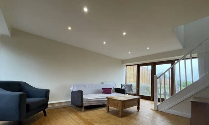 Much Birch House | Dews Barn, Country Half Acer Field Retreat