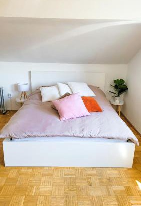 Freilassing Apartment | DG R- Helle 2-Zimmer Wohnung nähe Salzburg
