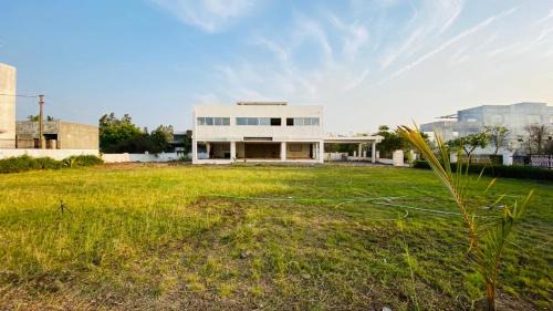 Dumas Villa | Dhanak villa
