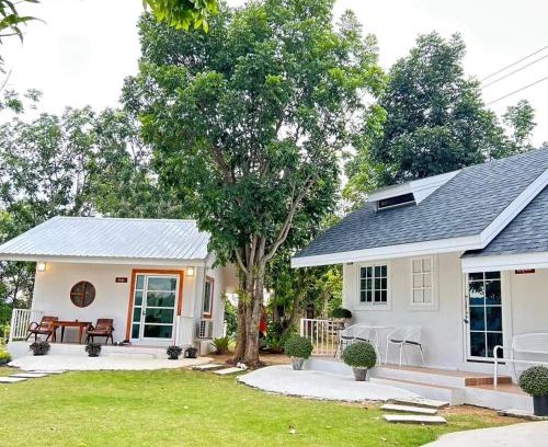Wang Mi Hotel | Dhanhill Bed&Cafe