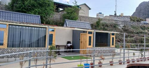 Dhanaulti Hotel | Dhanolti Village Resort Dhanaulti