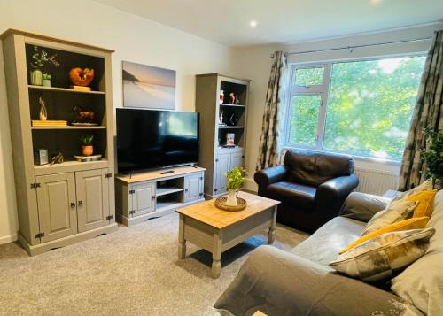 Acresford Apartment | Diamond in the Rough
