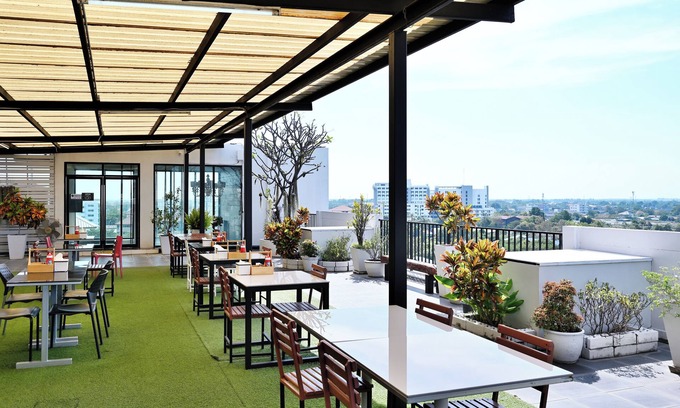 Nakhon Pathom Hotel | Diary Suite